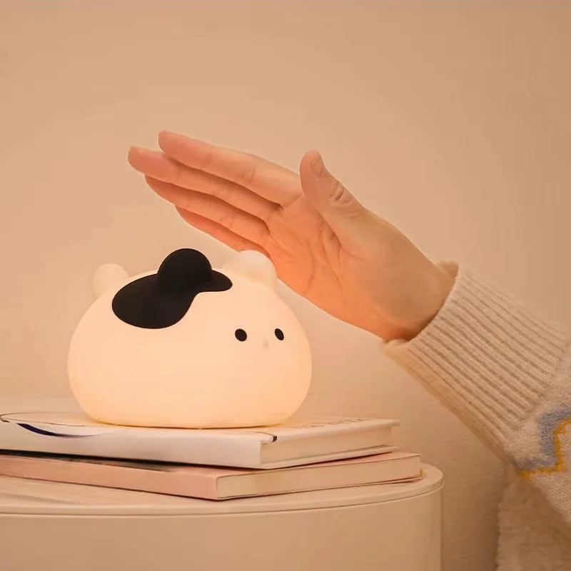 Lucky Cat Silicone Night Light, Bedroom Bedside Companion Sleep Light, 2Level Adjustable Brightness, Birthday, And New Year Gift